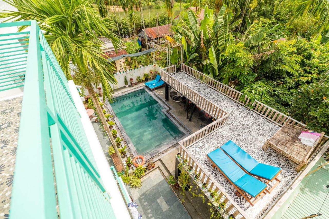 Sunny Riverside Homestay Хойан Экстерьер фото