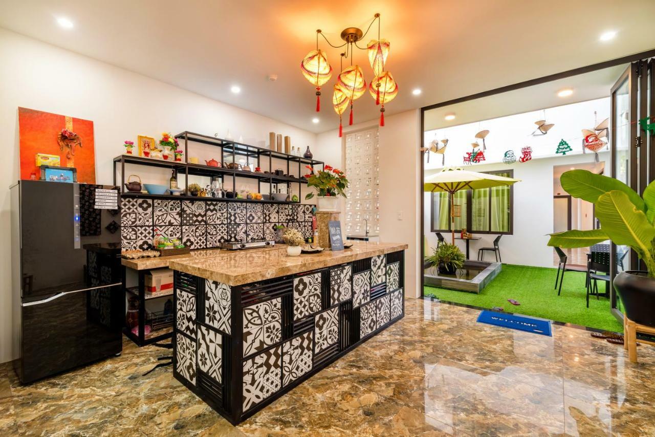 Sunny Riverside Homestay Хойан Экстерьер фото