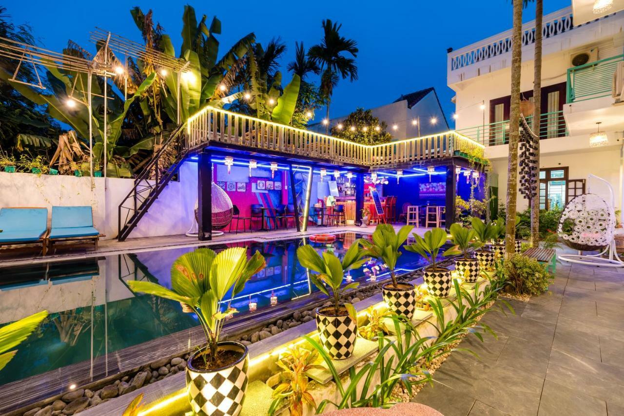 Sunny Riverside Homestay Хойан Экстерьер фото