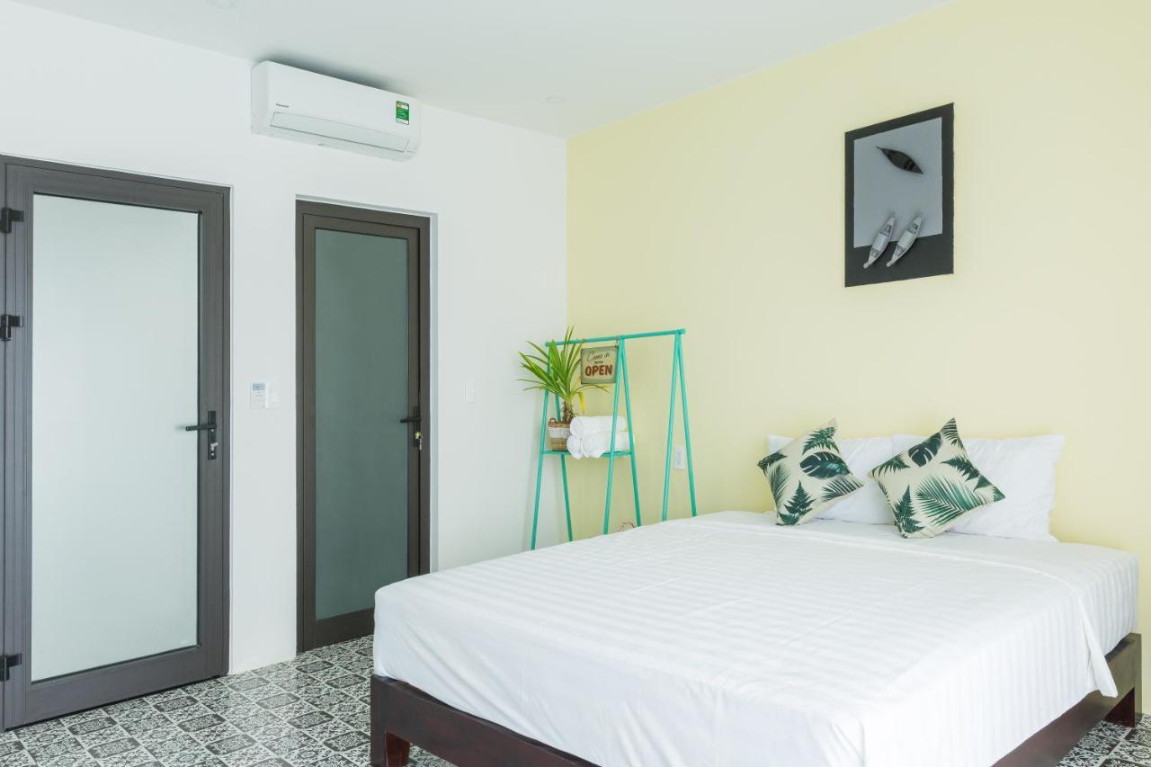 Sunny Riverside Homestay Хойан Экстерьер фото